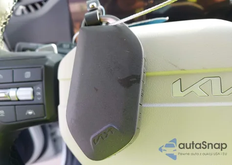 2025 Kia K4 Gt-Line z USA, uszkodzony, nr VIN 3KPFW4DE8SE241692